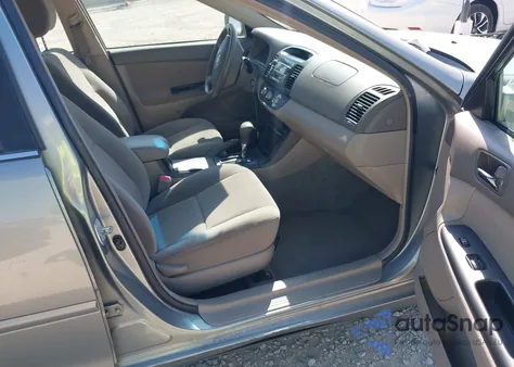 2006 Toyota Camry Le V6 from USA, damaged, VIN 4T1BF32K96U627977